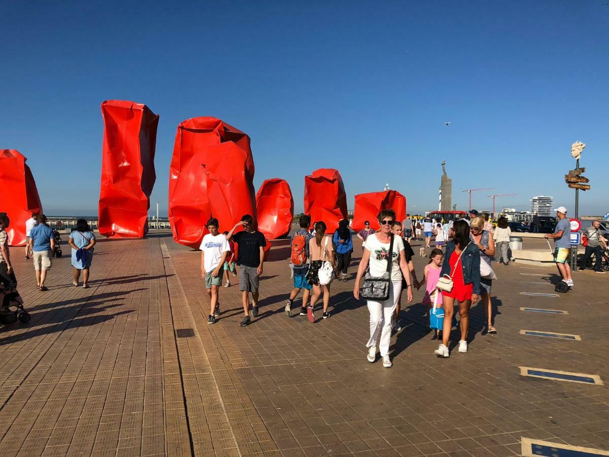 Panoramic View On Beach, Ships, Sea - Place To Be Apartment Ostend